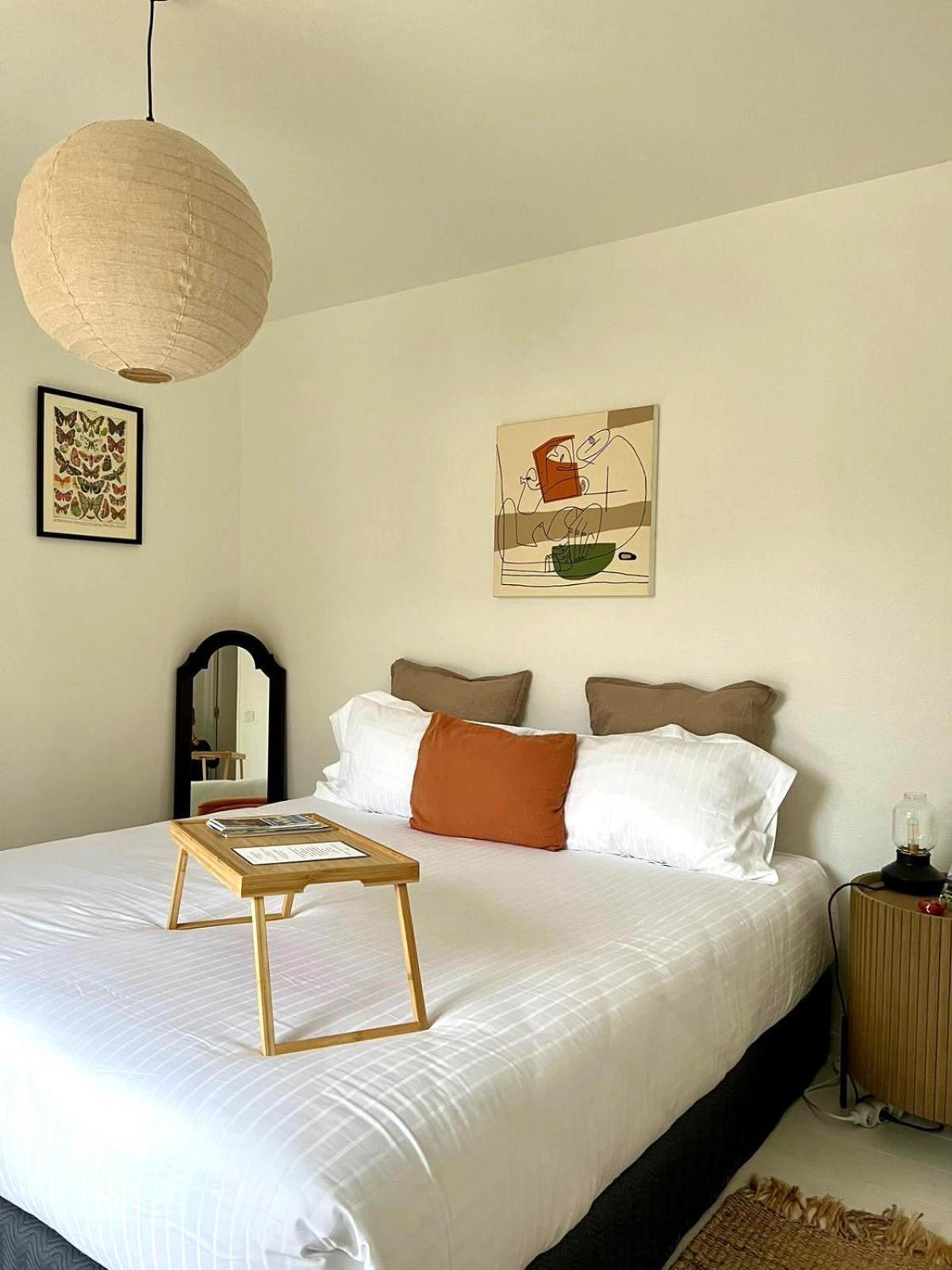 Domaine Des Pousses, Chambres D'Hotes Au Coeur D'Un Village De Campagne Droue-sur-Drouette Phòng bức ảnh